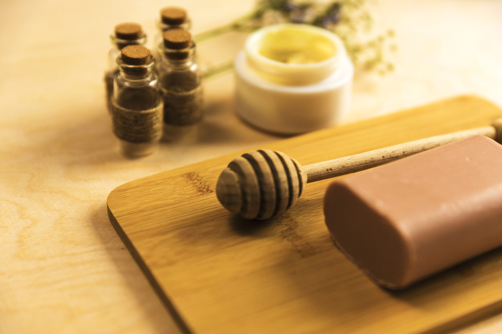 honey dipper soap wooden board with aroma oils moisturizing cream